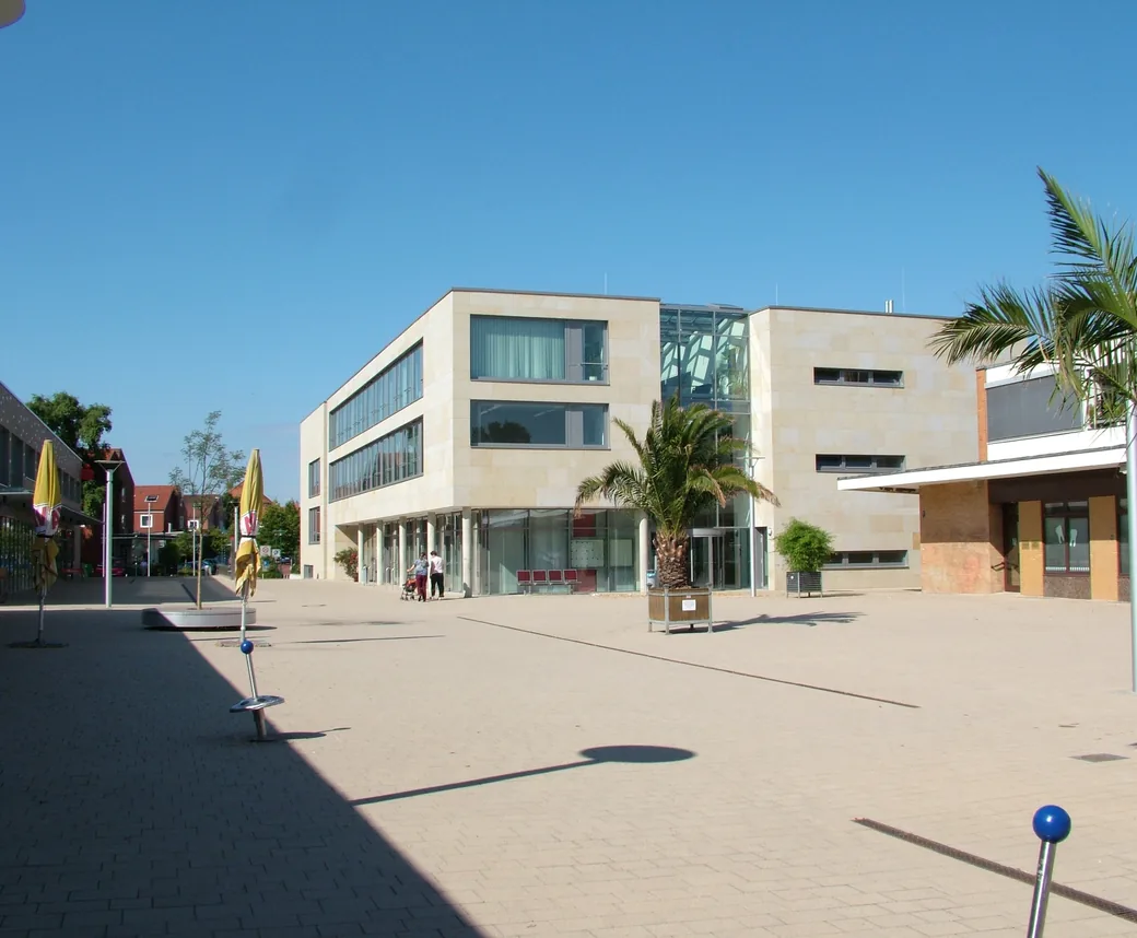 Haushaltshilfe und Alltagshilfe in Hemmingen – das Rathaus am Rathausplatz