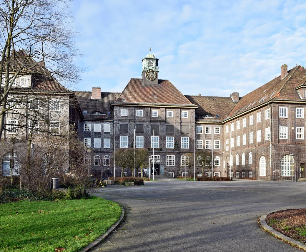 Haushaltshilfe und Alltagshilfe in Lehrte – das Rathaus Lehrte